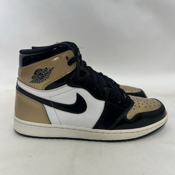 Nike Air Jordan 1 Retro High OG NRG “Patent Gold Toe" - Picture 4 of 13